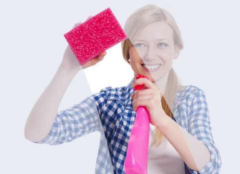 Weekly cleaning checklist with organized household tasks